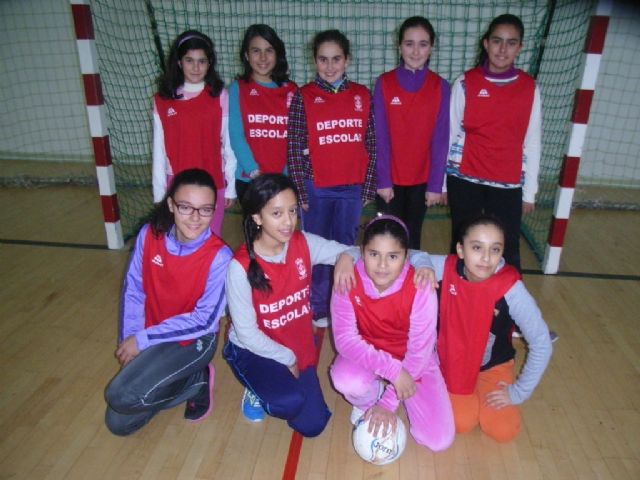 Comienza la fase local de baloncesto benjamín y futbol sala alevín femenino de Deporte Escolar organizada por la concejalía de Deportes - 5, Foto 5