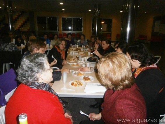 Las mujeres de Alguazas preparan la llegada de la Navidad - 1, Foto 1