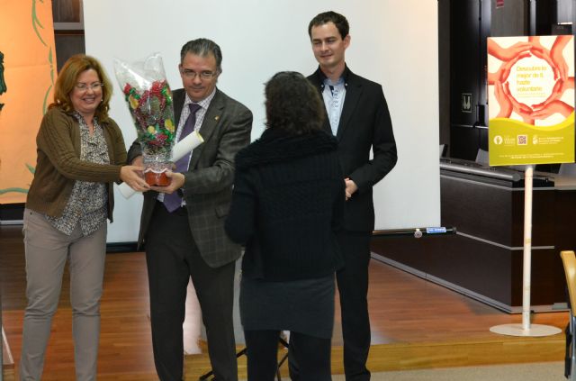 El Ayuntamiento reconoce la labor solidaria y altruista de voluntarios cívicos y sociales - 2, Foto 2