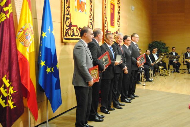 El delegado del Gobierno resalta la vigencia de la Constitución Española en los actos conmemorativos de su XXXV aniversario - 2, Foto 2