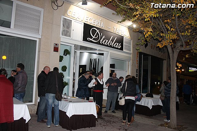 Abre sus puertas Dtablas, Cervecera - Tapera - 1