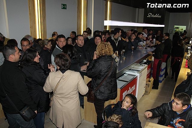 Abre sus puertas Dtablas, Cervecera - Tapera - 8