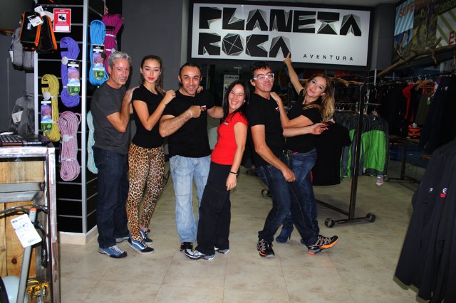 Abre sus puertas Planeta Roca - 1