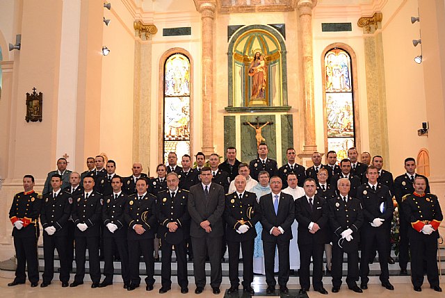 Campos resalta la gran profesionalidad de los policías locales en su activa labor en defensa de la seguridad ciudadana - 1, Foto 1