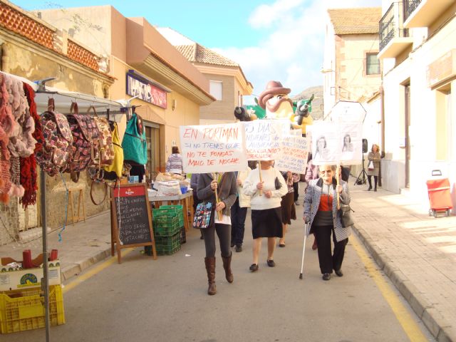 PORTMÁN, en su cuarta noche de encierro, quiere recuperar el servicio de urgencias para su Centro Médico - 4, Foto 4