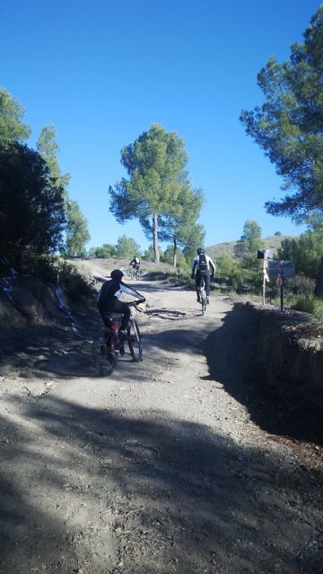 Casi 140 ciclistas participaron en la I Marcha Cicloturista MTB del Campillo de los Jiménez - 1, Foto 1