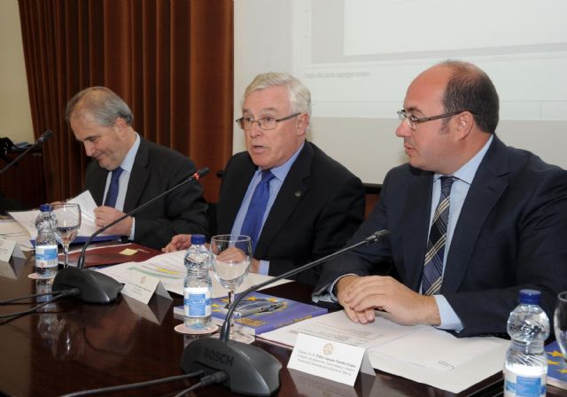La Universidad de Murcia crea un centro para el estudio de la Unión Europea - 2, Foto 2