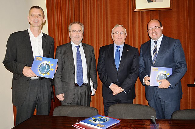 Educación destaca la labor de Centro de Estudios Europeos para impulsar la internacionalización de la Universidad de Murcia - 2, Foto 2