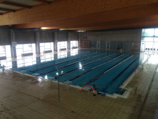 La piscina climatizada comienza su actividad - 1, Foto 1