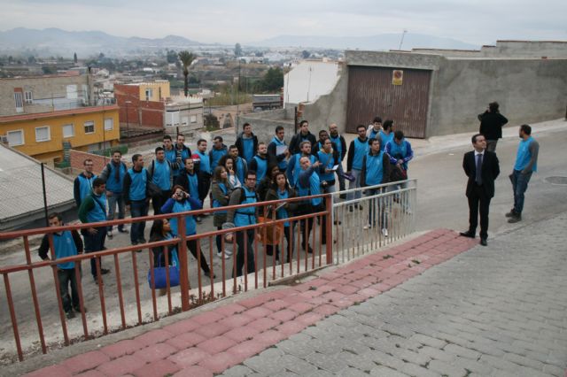 Un grupo de 40 alumnos de la UPCT visita y analiza la problemática del terreno de Los Cabezos de Lorquí - 1, Foto 1