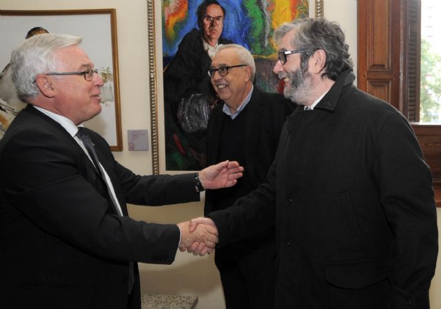 El escritor Muñoz Molina diserta sobre la imaginación de lo real en la Universidad de Murcia - 1, Foto 1