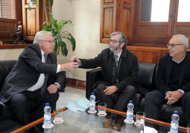 El escritor Muñoz Molina diserta sobre la imaginación de lo real en la Universidad de Murcia - 2, Foto 2