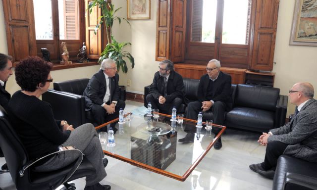 El escritor Muñoz Molina diserta sobre la imaginación de lo real en la Universidad de Murcia - 4, Foto 4