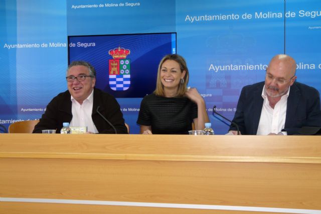 El XVII Festival Coral Villancicos de Molina se celebra el sábado 14 de diciembre en el Teatro Villa de Molina - 1, Foto 1