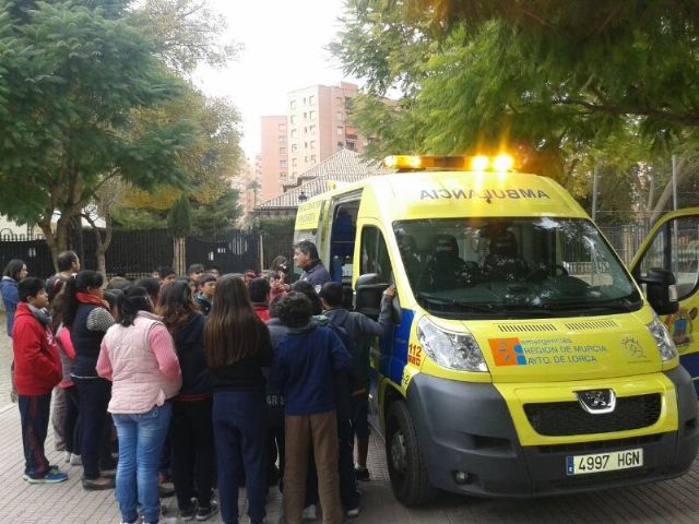 El Servicio de Emergencias Municipal de Lorca colabora en el simulacro de terremoto de colegios del municipio - 1, Foto 1