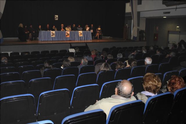 La concejala de Servicios Sociales torreña, Fina Almela, pregonera de Navidad - 2, Foto 2