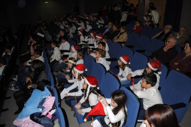 El tradicional festival de villancicos reúne a cerca de 100 escolares en Las Torres de Cotillas - 3, Foto 3