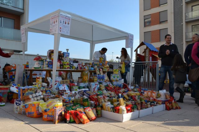 Joven Futura alcanza la cifra de 1.500 kg y  300 juguetes para Cáritas San Pedro de Espinardo - 5, Foto 5