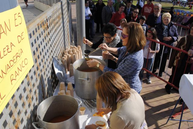 El pregón y la inauguración Belén Municipal abren por todo lo alto la Navidad torreña - 4, Foto 4