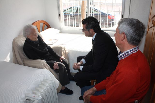 El alcalde de Torre-Pacheco visita a la persona más longeva del municipio - 1, Foto 1