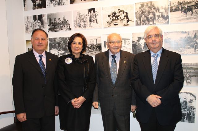 El Ayuntamiento de Jumilla rinde homenaje a José Antonio Tomás, uno de los padres de la fotografía del municipio - 3, Foto 3