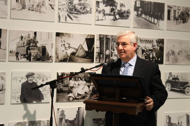 El Ayuntamiento de Jumilla rinde homenaje a José Antonio Tomás, uno de los padres de la fotografía del municipio - 5, Foto 5