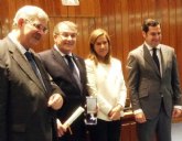 El director general de Atencin al Ciudadano y Drogodependencias recibe la Cruz Blanca al Mrito del Plan Nacional de Drogas