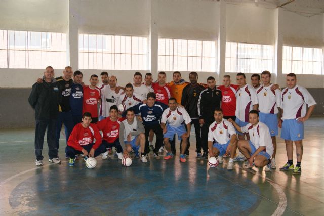 Jornada deportiva en el centro penitenciario de Sangonera - 1, Foto 1