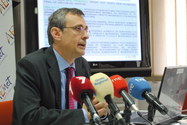 Una temperatura media de 18,3 ºC sita al periodo otoñal de 2013 como uno de los ms clidos desde el año 1941, Foto 1