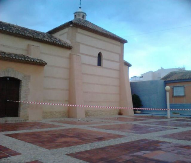 Civil Protection performs several services as a result of wind and rainstorm in the town, Foto 4