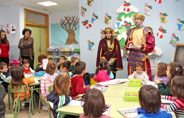 El Cartero Real llega a los Centros de Educación Infantil y Primaria de Puerto Lumbreras - 1, Foto 1
