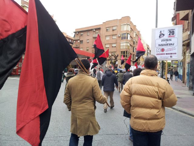 Transcurso de la jornada de huelga en los ferrocarriles y Unipost en Murcia - 2, Foto 2