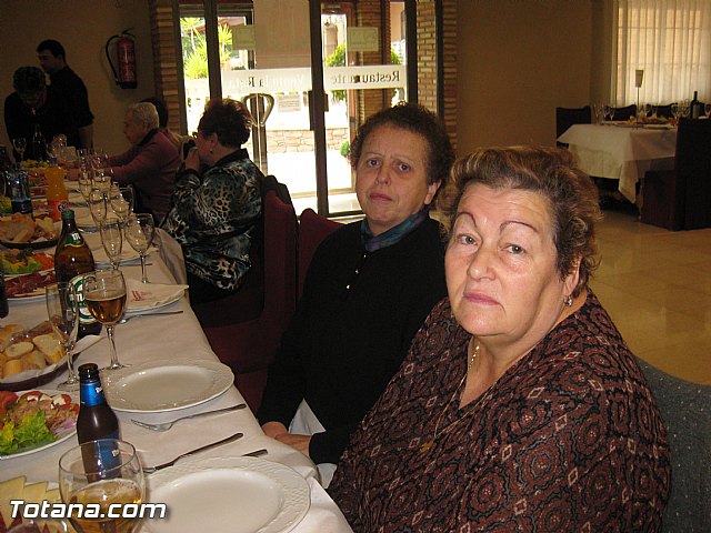 La Asociacin de Amas de Casa y Usuarios “Las Tres Avemaras” celebr una comida de convivencias, con motivo de las fiestas navideñas - 3