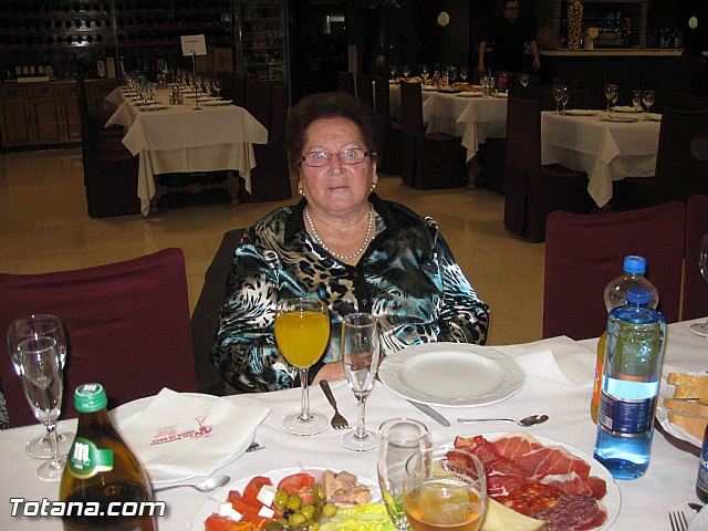 La Asociacin de Amas de Casa y Usuarios “Las Tres Avemaras” celebr una comida de convivencias, con motivo de las fiestas navideñas - 9