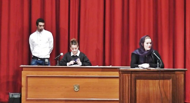 Alumnos del Prado Mayor representan la obra original e indita 