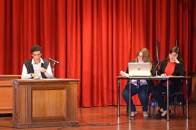 Alumnos del Prado Mayor representan la obra original e indita 