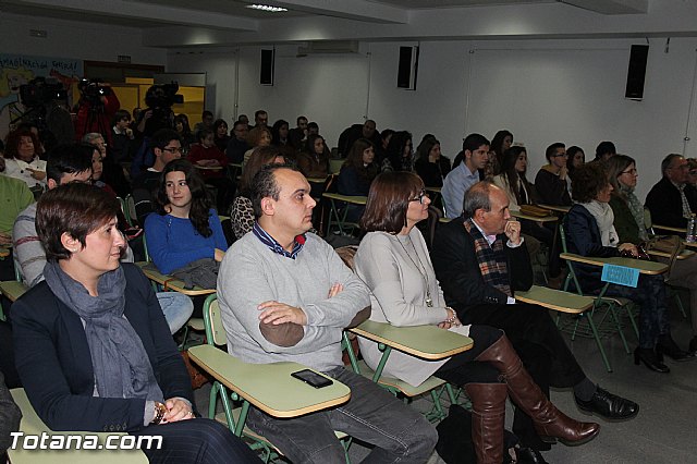 Se gradan un total de 17 alumnos de la VII promocin del Bachillerato Internacional del IES 