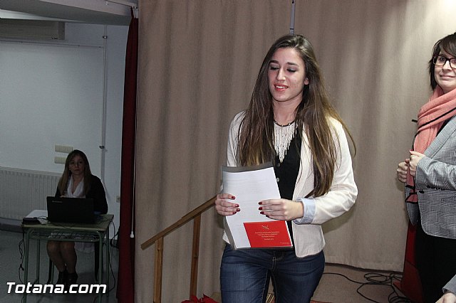 Se gradan un total de 17 alumnos de la VII promocin del Bachillerato Internacional del IES 