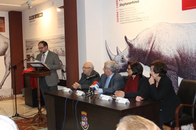 Lorenzo Vilas y Consuelo Arias reciben el nombramiento de Socium del Museo Municipal Jerónimo Molina - 4, Foto 4