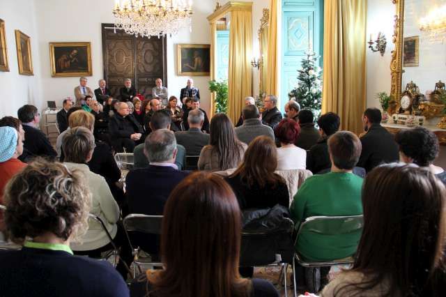 Sacerdotes, religiosas y laicos felicitan la Navidad al Obispo de Cartagena - 1, Foto 1