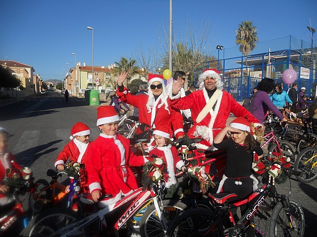 Más de 700 personas participan en familia en el Día de la Bicicleta, que se celebró después del aplazamiento de las pasadas fiestas patronales, Foto 1