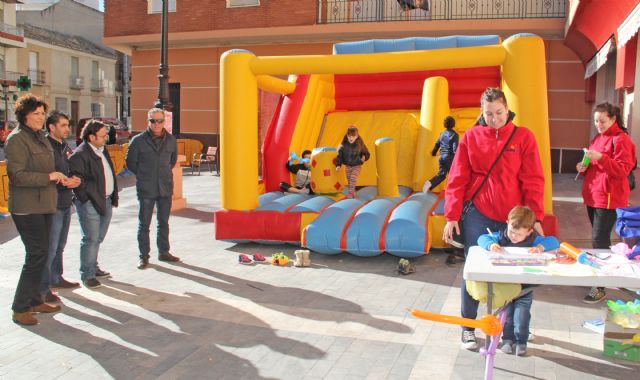 Puerto Lumbreras organiza talleres, juegos educativos y castillos hinchables para los más pequeños a través de Navilandia - 1, Foto 1