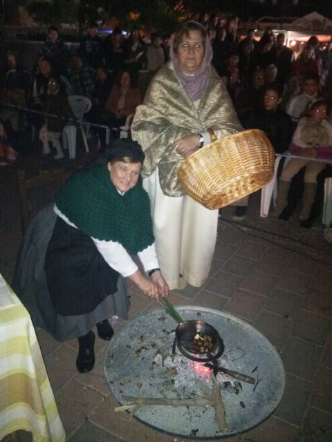 Más de un centenar de vecinos de Alguazas montan el tradicional Belén Viviente - 2, Foto 2