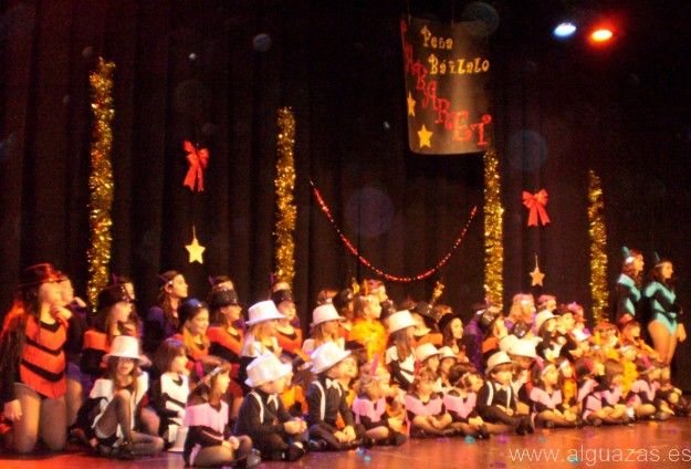 La Navidad alguaceña baila a los sones de las Peñas y asociaciones de la localidad - 5, Foto 5