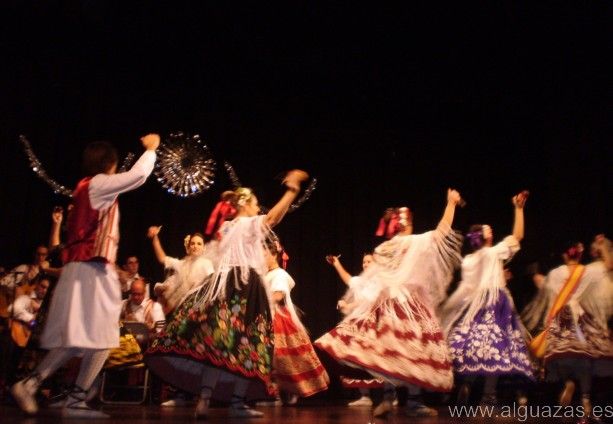 El rico folklore de nuestra tierra lo exhibe El Molinico Alguaceño en su Festival Navideño - 2, Foto 2