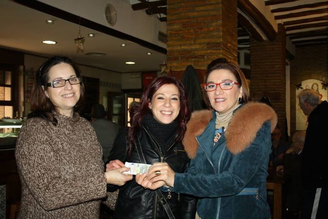 Bar Mi Tasca, panadería El Molino y confitería Nogue entregan la suerte en el tercer sorteo de los comerciantes - 3, Foto 3