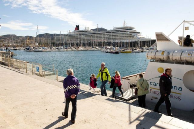 El Queen Elizabeth atraca en Cartagena con unos 2.000 pasajeros - 4, Foto 4