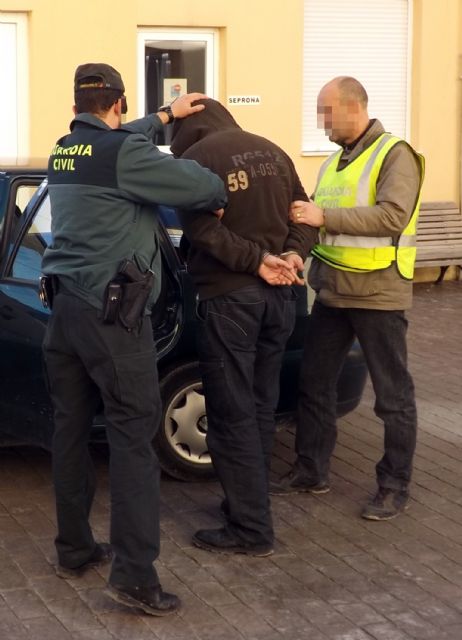 La Guardia Civil desarticula en Caravaca de la Cruz un clan familiar dedicado a la extorsión - 1, Foto 1