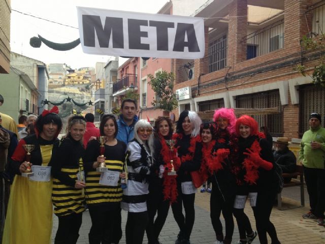 Más de doscientos kilos de comida para Cáritas y la AECC - 1, Foto 1