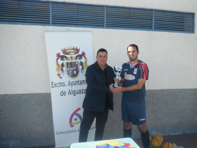 El II Trofeo de Navidad de Fútbol-11 Veteranos Villa de Alguazas se salda con la victoria de los locales - 4, Foto 4